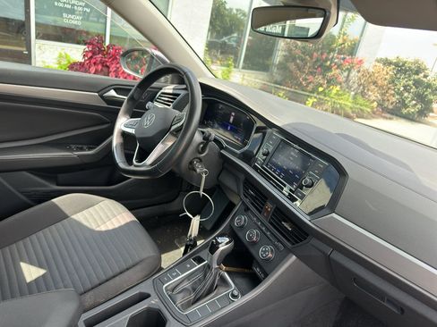 Used 2024 Volkswagen Jetta S FWD image 11