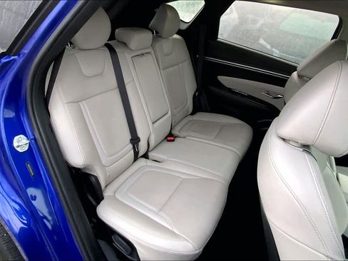 Used 2024 Hyundai Tucson Limited image 19