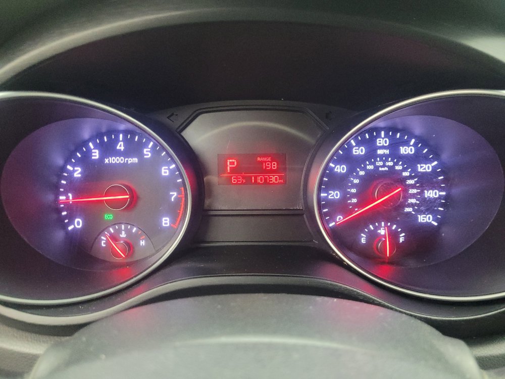 Used 2015 Kia Sedona LX w/ LX Convenience Package FWD image 23