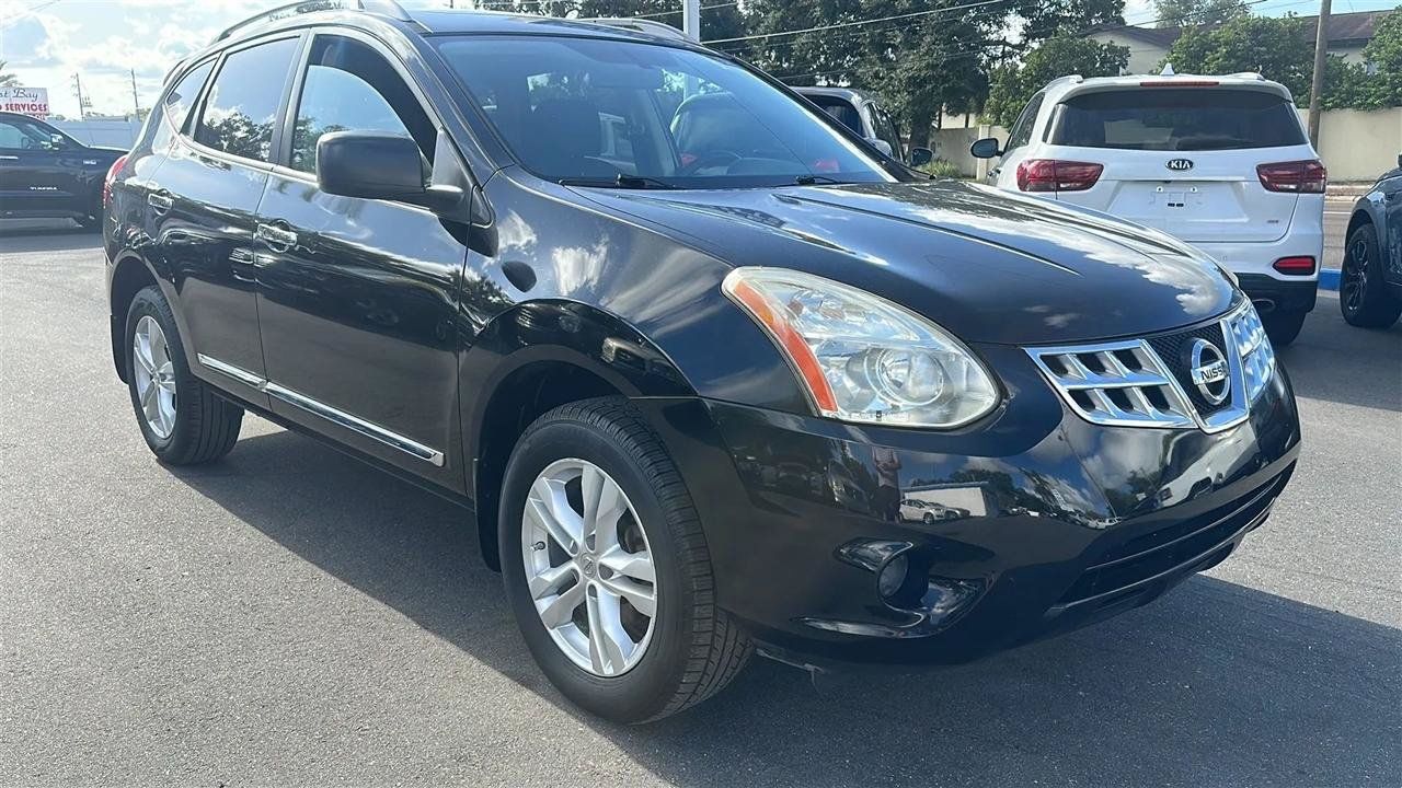 Used 2012 Nissan Rogue SV w/ Premium Pkg AWD/4WD image 4