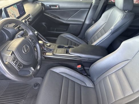 Used 2022 Lexus IS 350 F Sport w/ Dynamic Handling Package RWD image 4