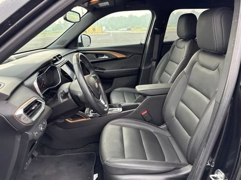 Used 2023 Chevrolet TrailBlazer ACTIV w/ Convenience Package AWD/4WD image 8