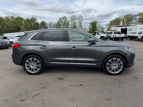 Used 2017 Lincoln MKX Reserve w/ Lincoln MKX Climate Package AWD/4WD image 6