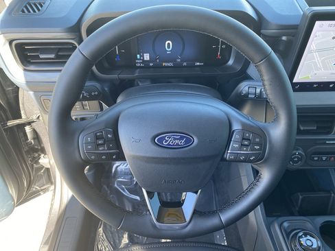 New 2026 Ford Maverick Lariat w/ Black Appearance Package image 34