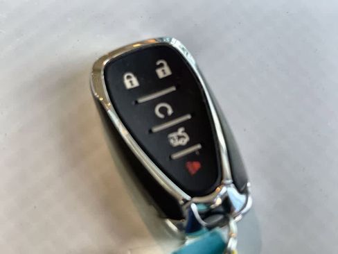 Used 2025 Chevrolet Malibu LT image 23