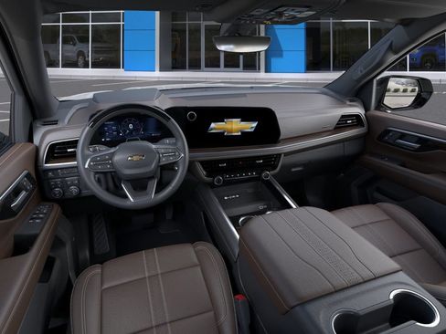 New 2026 Chevrolet Suburban High Country AWD/4WD image 17