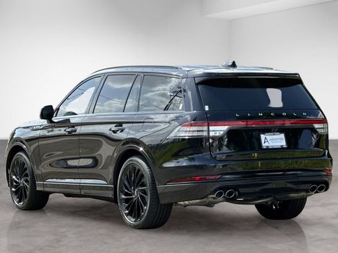 Used 2025 Lincoln Aviator Reserve w/ Jet Appearance Package RWD image 3