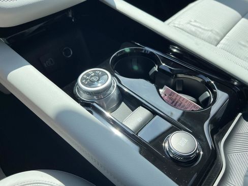 New 2026 Ford Explorer Platinum image 39