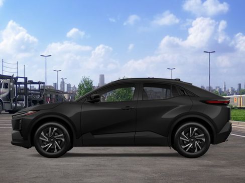 New 2026 Toyota C-HR AWD/4WD image 4