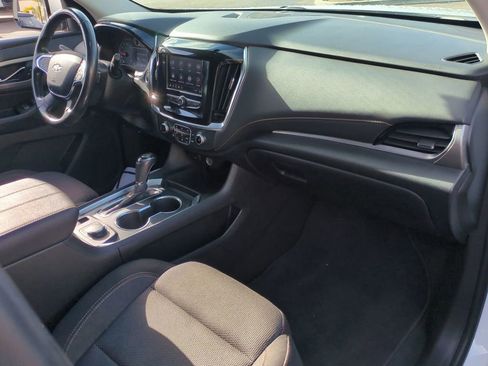 Used 2020 Chevrolet Traverse LT w/ LPO, Cargo Package image 28