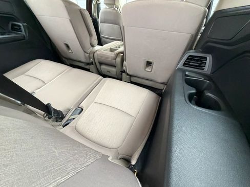Used 2019 Honda Odyssey EX image 19