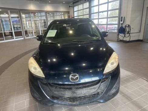 Used 2015 MAZDA MAZDA5 Sport image 2