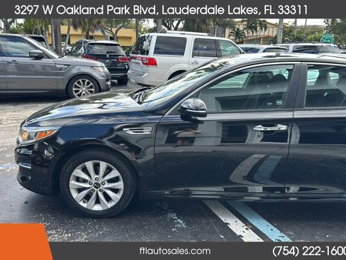 Used 2017 Kia Optima LX FWD image 15