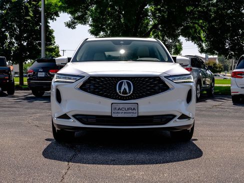 Certified 2023 Acura MDX w/ Technology Package AWD/4WD image 4