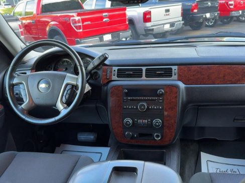 Used 2012 Chevrolet Avalanche LS w/ All-Star Edition AWD/4WD image 13
