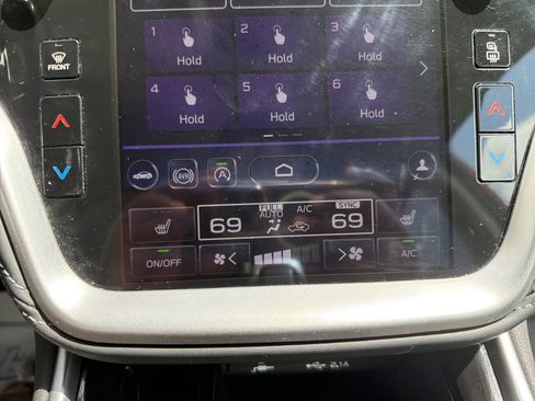 Used 2020 Subaru Outback Limited AWD/4WD image 23