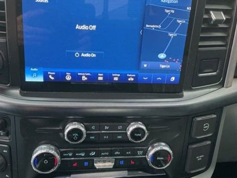Used 2023 Ford F150 Limited image 18