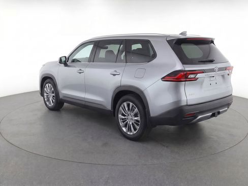 Certified 2026 Toyota Grand Highlander AWD image 3