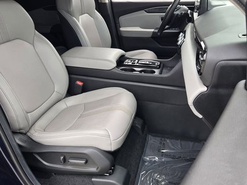 Used 2024 Honda Pilot EX-L image 15