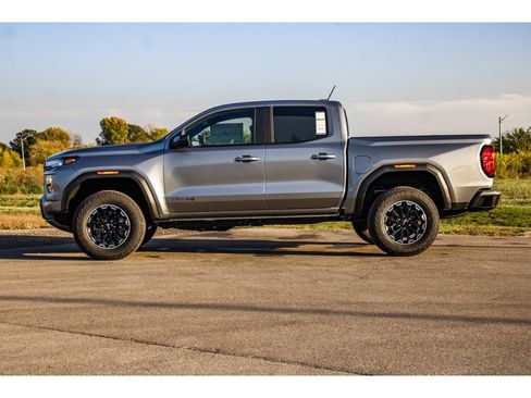 New 2026 GMC Canyon AT4 image 43