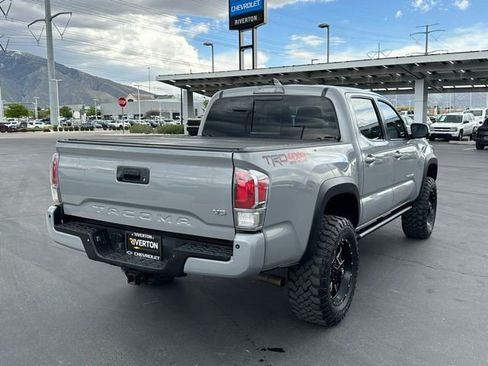Used 2020 Toyota Tacoma TRD Off-Road w/ Technology Package AWD/4WD image 24