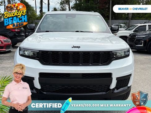 Used 2024 Jeep Grand Cherokee L Laredo AWD/4WD image 3