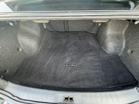 Used 2022 Nissan Altima 2.5 SV image 38