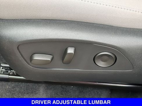 New 2025 GMC Acadia Elevation image 24