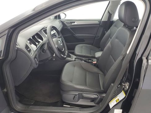 Used 2015 Volkswagen Golf S FWD image 16