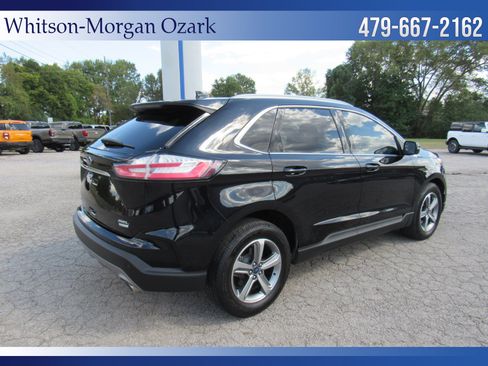 Used 2020 Ford Edge SEL w/ Convenience Package FWD image 16