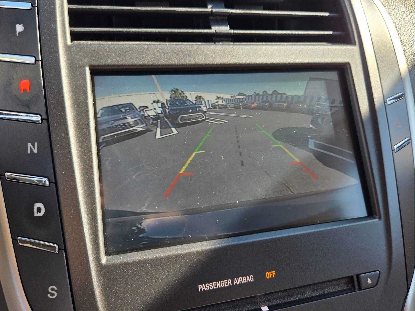 Used 2015 Lincoln MKC FWD w/ Equipment Group 101A Select image 25