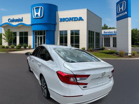 Used 2019 Honda Accord EX image 4