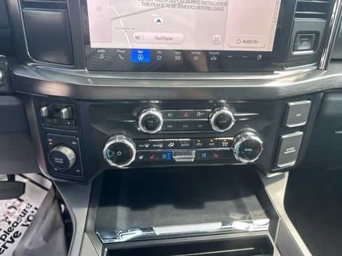 New 2026 Ford F250 Lariat w/ Black Appearance Package AWD/4WD image 25