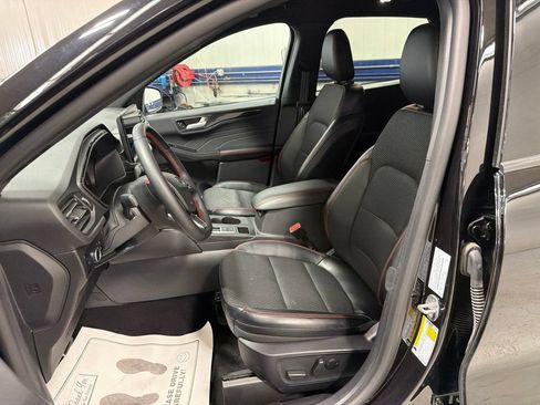 Certified 2024 Ford Escape ST-Line w/ Tech Pack #1 AWD/4WD image 14