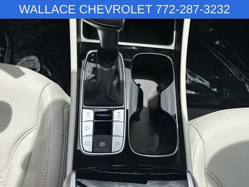 Used 2025 Hyundai Tucson SEL AWD/4WD image 16