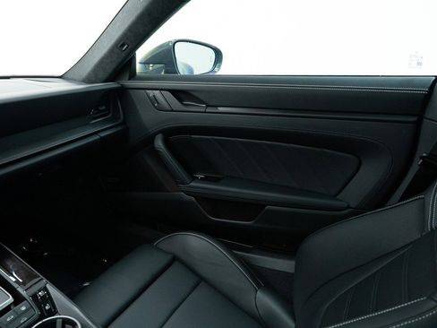 Used 2026 Porsche 911 Carrera GTS image 23