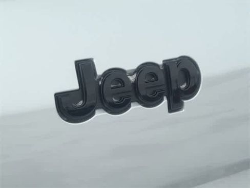 New 2025 Jeep Grand Cherokee L Limited image 13