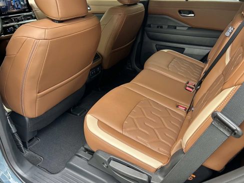 New 2026 Nissan Pathfinder Platinum w/ Cargo Package AWD/4WD image 20