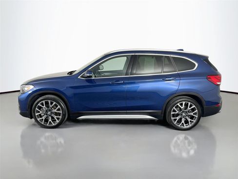 Certified 2022 BMW X1 xDrive28i w/ Convenience Package image 3