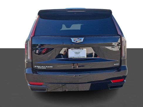 Certified 2023 Cadillac Escalade Sport Platinum AWD/4WD image 4