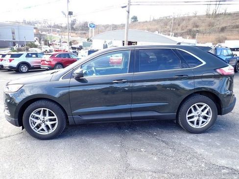 Used 2023 Ford Edge SEL w/ Convenience Package image 2