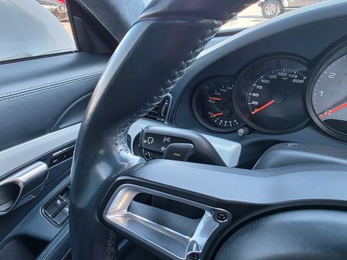 Used 2017 Porsche 911 Carrera 4S AWD/4WD image 43