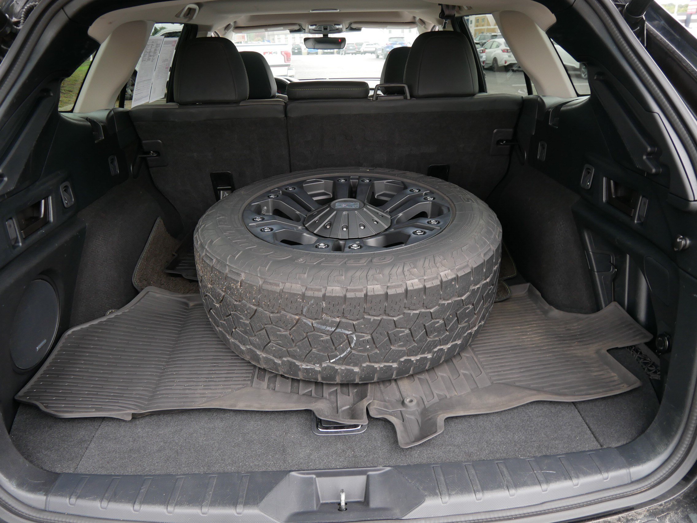 Used 2024 Subaru Outback Onyx Edition XT AWD/4WD image 18