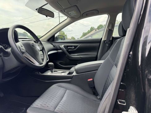 Used 2018 Nissan Altima 2.5 S w/ S Convenience Package FWD image 12