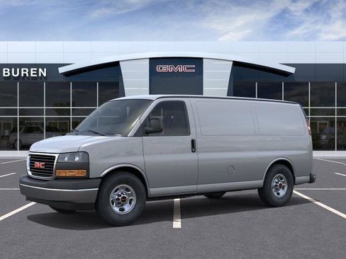 Used 2026 GMC Savana 2500 w/ Driver Convenience Package RWD image 2