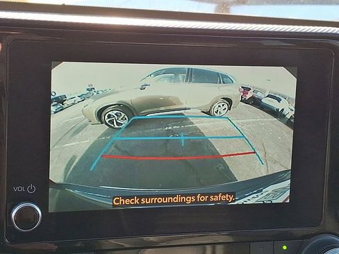 Used 2023 Toyota Highlander XSE AWD/4WD image 7