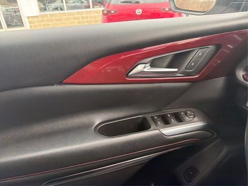 Used 2024 Chevrolet Traverse Z71 image 20