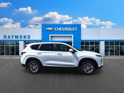Used 2020 Hyundai Santa Fe SE AWD/4WD image 2