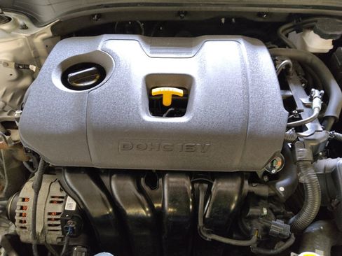 Used 2019 Kia Forte LXS image 30