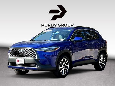 Used 2024 Toyota Corolla Cross XLE image 4